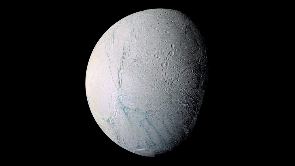 facts about Saturn: Saturn's moon - Enceladus 