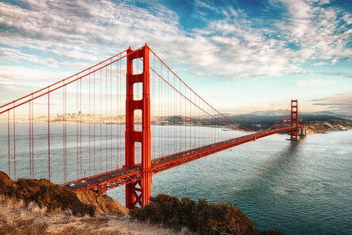 Golden Gate Bridge, California.