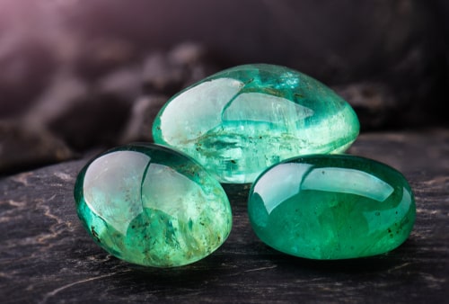The emerald gemstone. facts about North Carolina