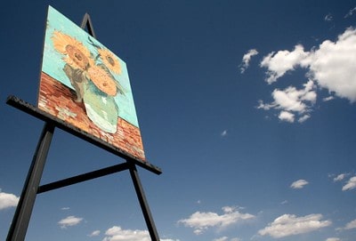 The Largest Easel. Interesting facts about Kansas