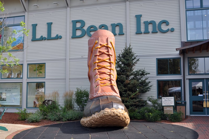 L.L. Bean retail store at Freeport, Maine, USA. For fact file of Maine