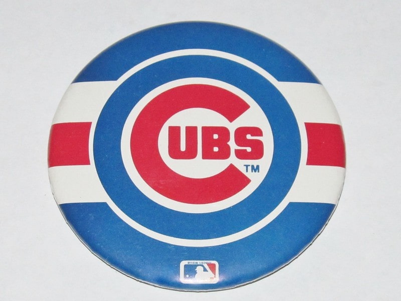 Chicago Cubs button pin. facts about Baseball.