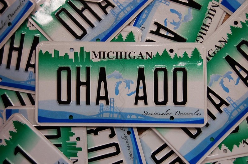 Michigan license plate with Mackinac Bridge