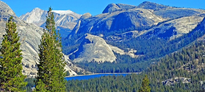 Tenaya Lake, Yosemite National Park. facts about Yosemite National Park