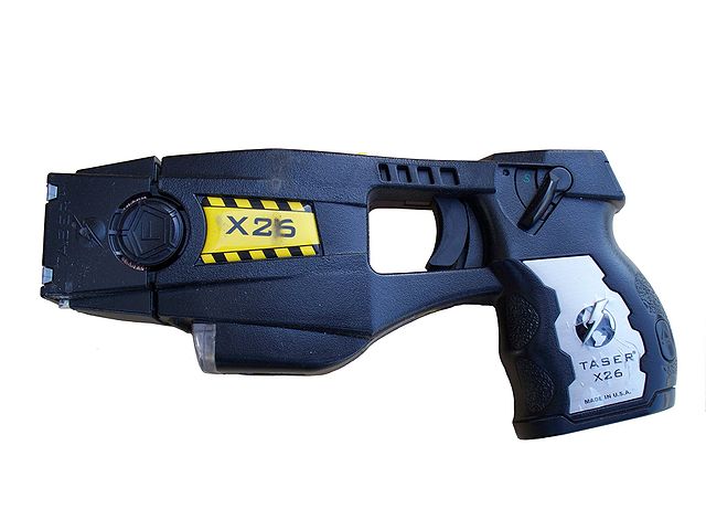 Police issue Xe.26 TASER device.