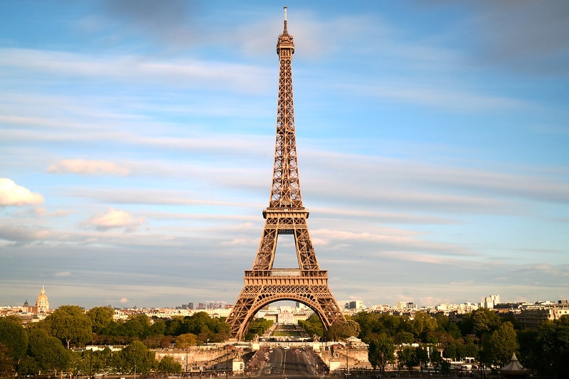 Eiffel Tower. facts about radio