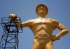 A hugh monument of the Golden driller, symbol of Tulsa, Oklahoma